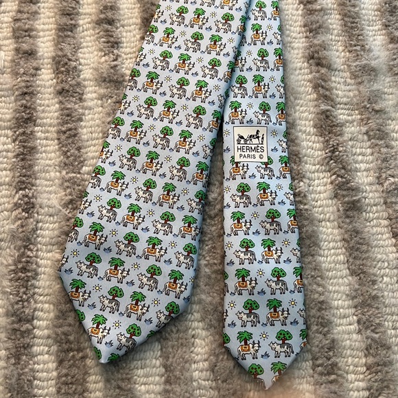Hermes Silk Tie - Picture 1 of 9